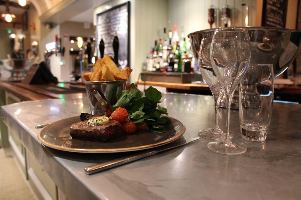 Blue Bell Country Inn Arkendale Bagian luar foto